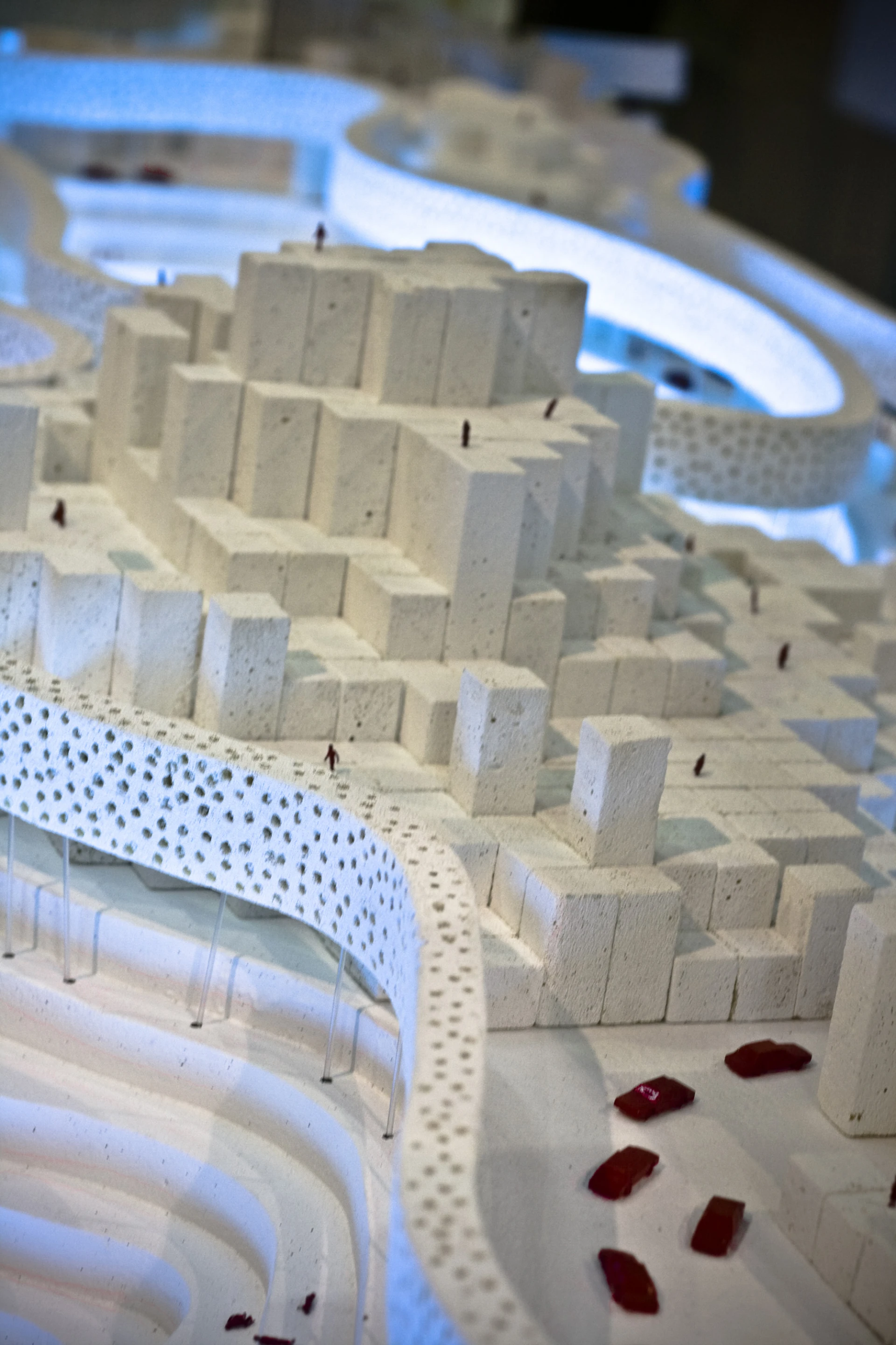 The relative depth of the reservoirs is clear in Shma's physical model of the conceptual Ayutthaya of the future on display at Architect Expo 2012