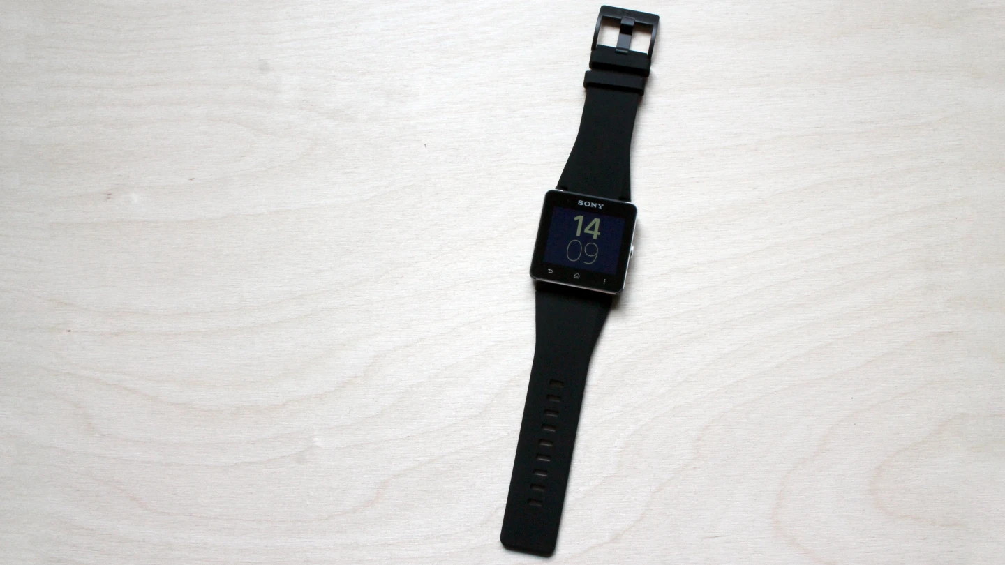 We thought the default silicone band on the SmartWatch 2 felt cheap