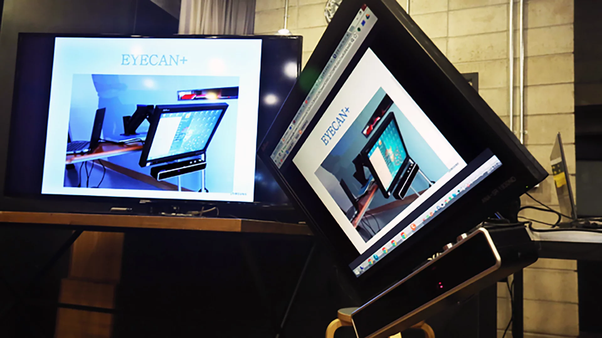 Samsung intends to make both the technology and design of the device open source