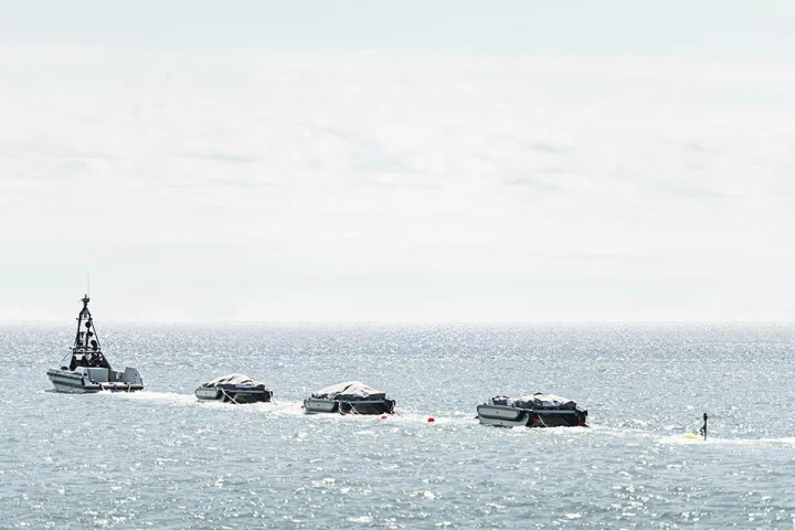 An autonomous minesweeper system that can safely clear sea lanes of mines has been handed over to the Royal Navy