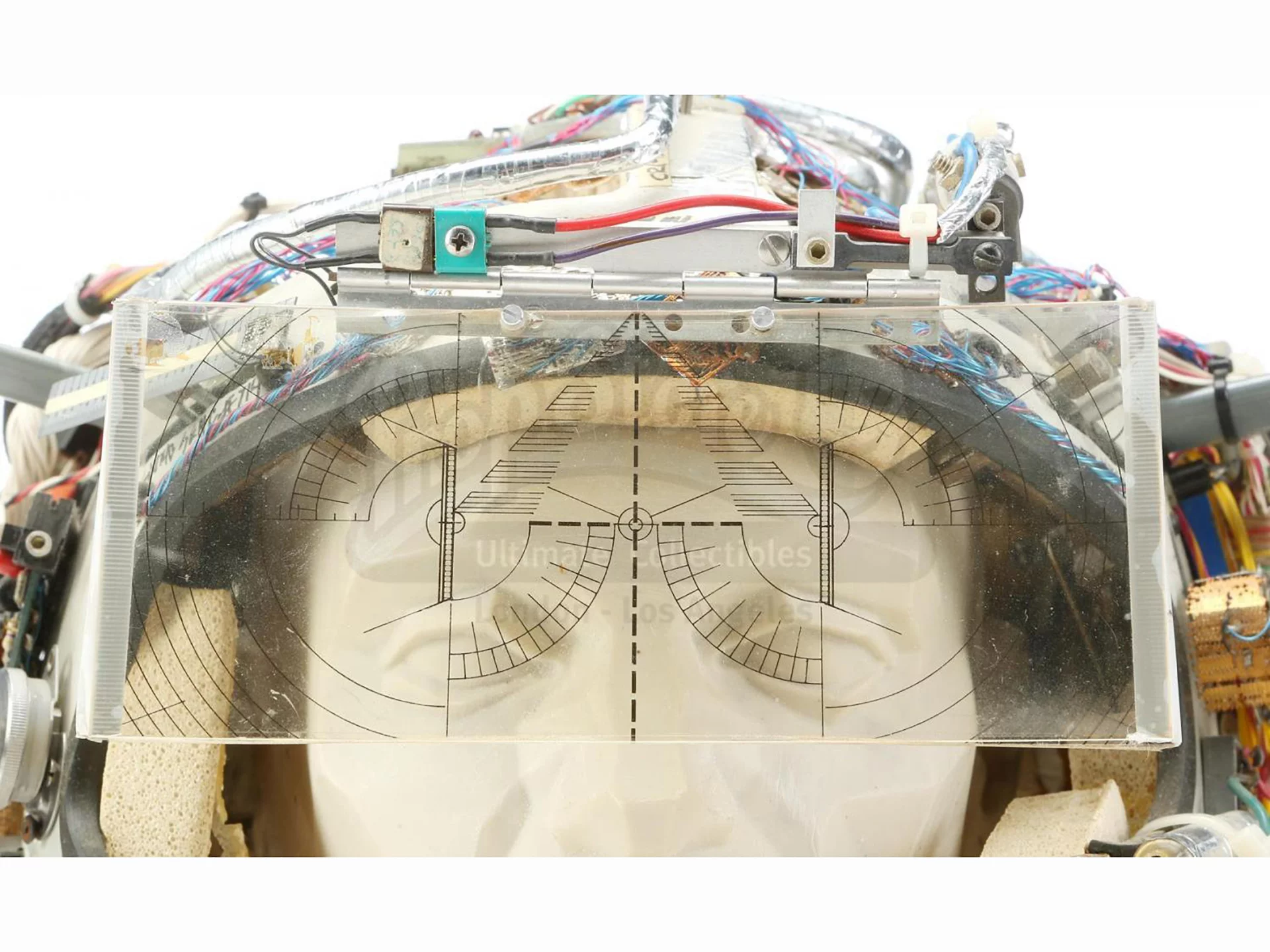 Brain-Computer Interface Headset from "Brainstorm" (1983) | Sold for: $20,000 by Propstore on August 27, 2020