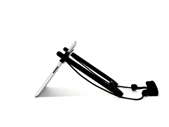 Side view (Photo: GoPad.ca)