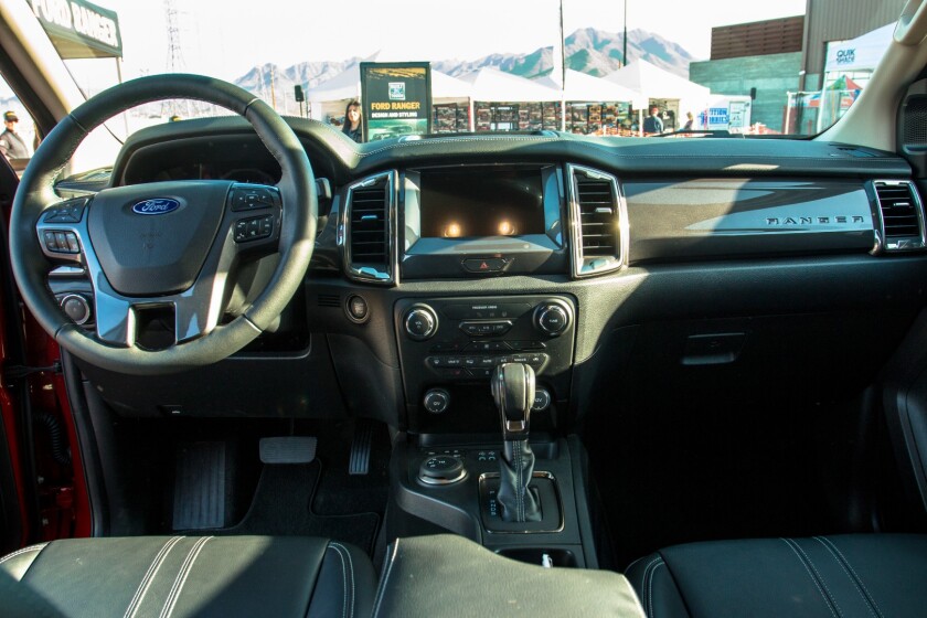 2019 Ford Ranger: Dash