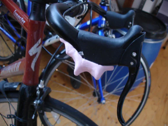 Its durability makes sugru perfect for outdoor objects too