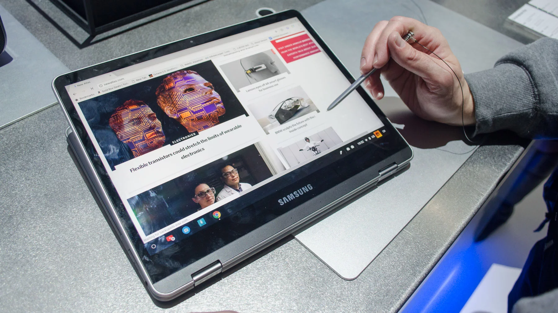 New Atlas handles the Samsung Chromebook Plus and other laptops announced at CES 2017