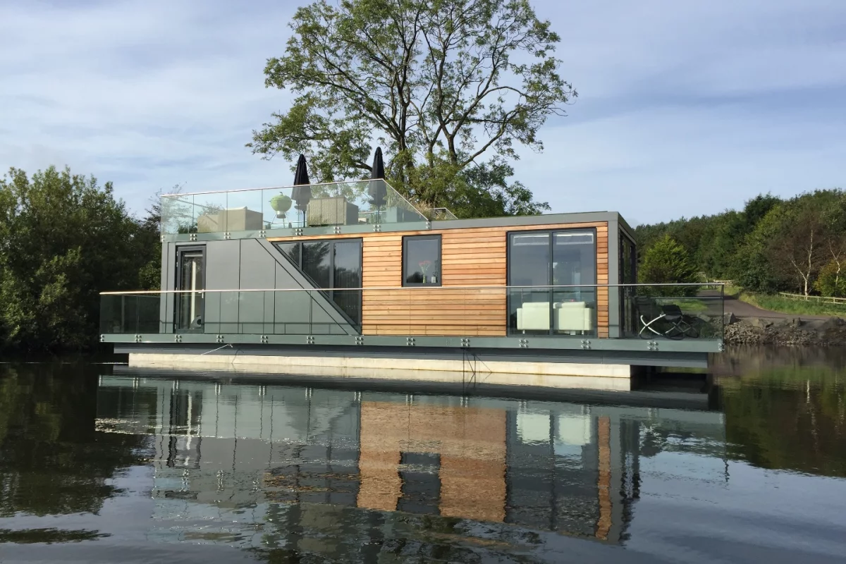 The houseboat's amenities can be controlled via an iOS or Android mobile app