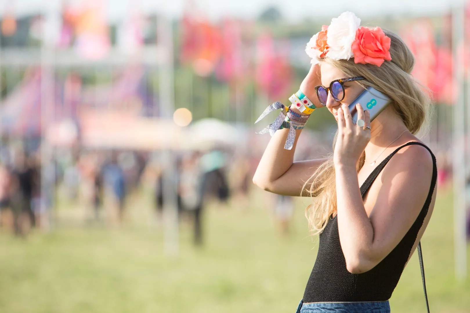 Attendees of this year's Glastonbury Festival consumed a total of 25 TB of data