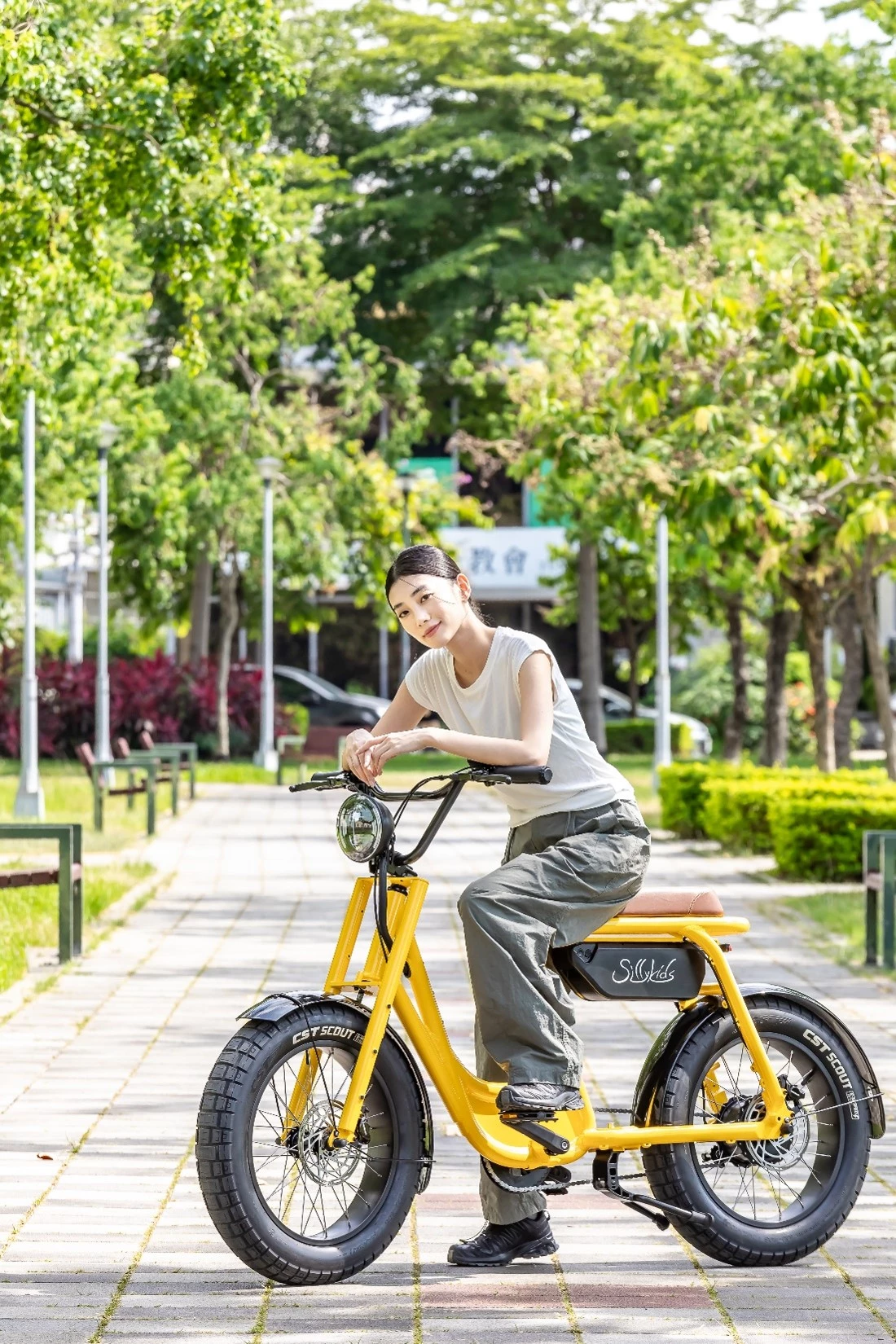 The Bug boasts a torque sensor at the bottom bracket, for more responsive assistance from the motor