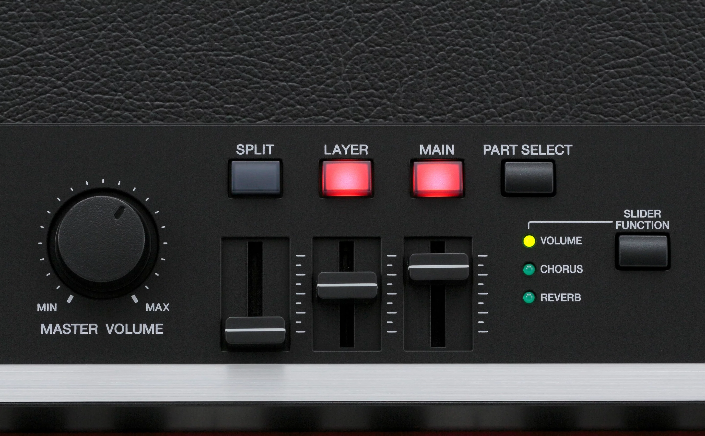 Big lighted buttons have been included so players can split and layer even in the darkest of venues