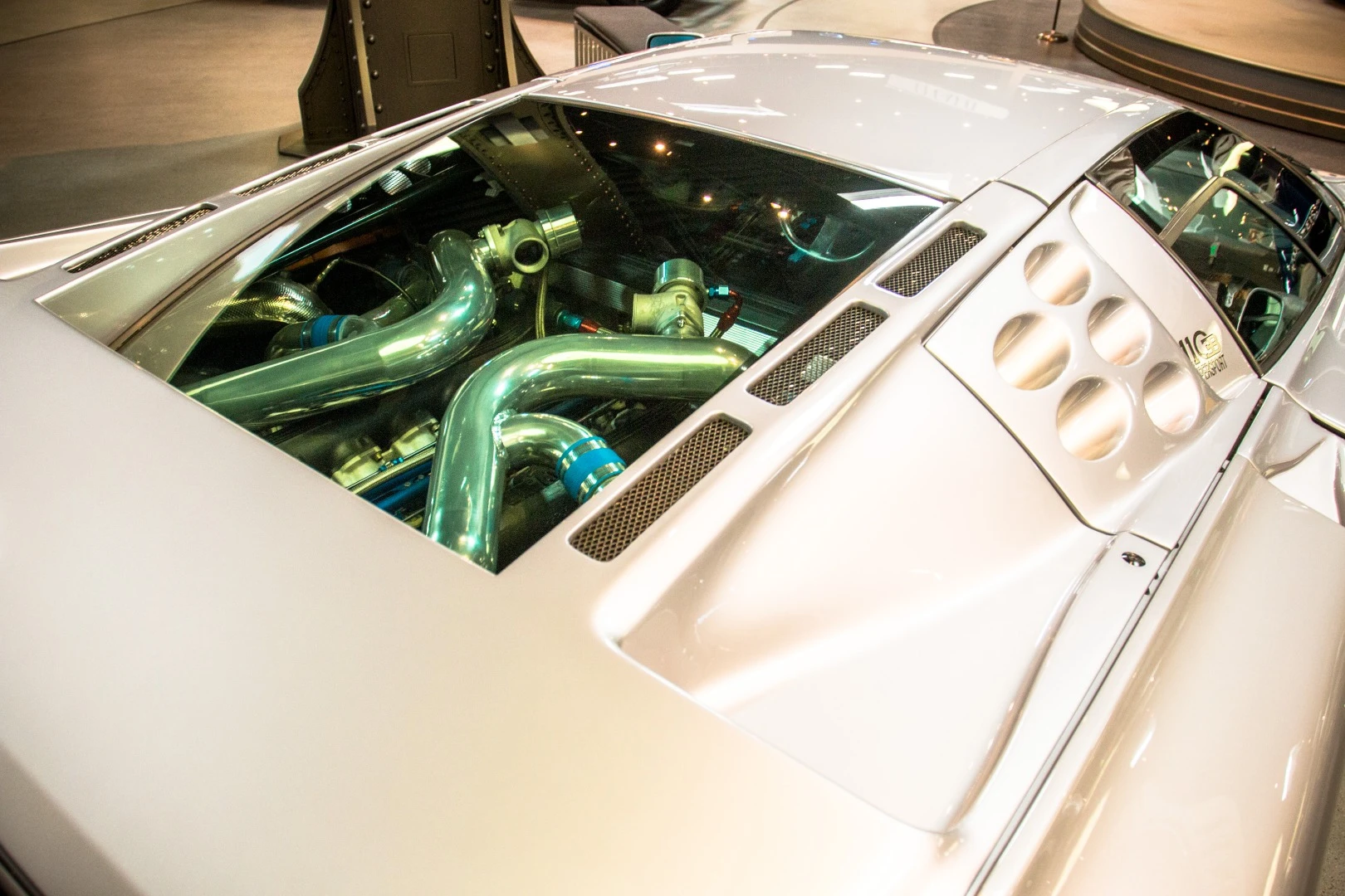 1994 Bugatti EB 110 SuperSport "Le Mans": the model was launched at an unfortunate time, when the excesses of the 1980s gave way to a more austere 1990s economic climate. Only 139 were made.