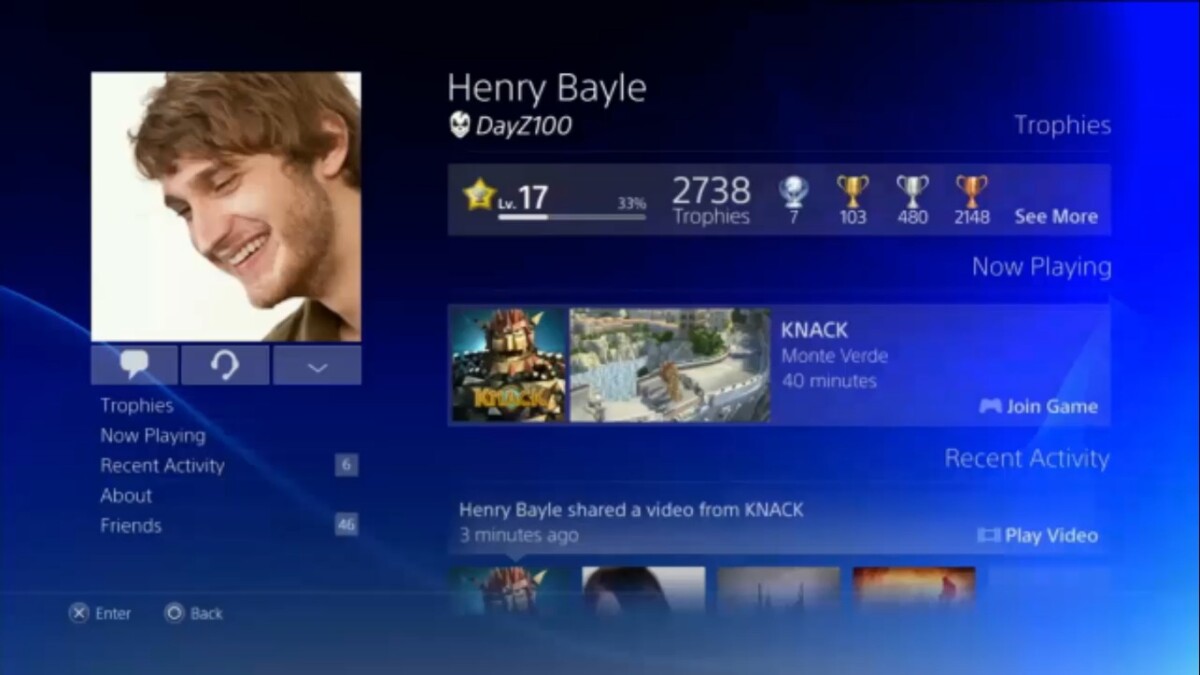 The main feature of the controller Sony pointed out though was the Share button, a dedicated button that activates a number of social functions depending on what you're doing