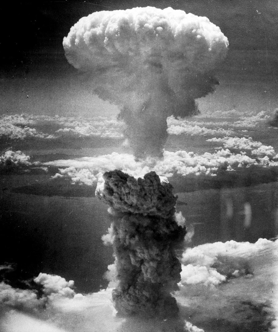 Mushroom cloud from the Nagasaki bomb
