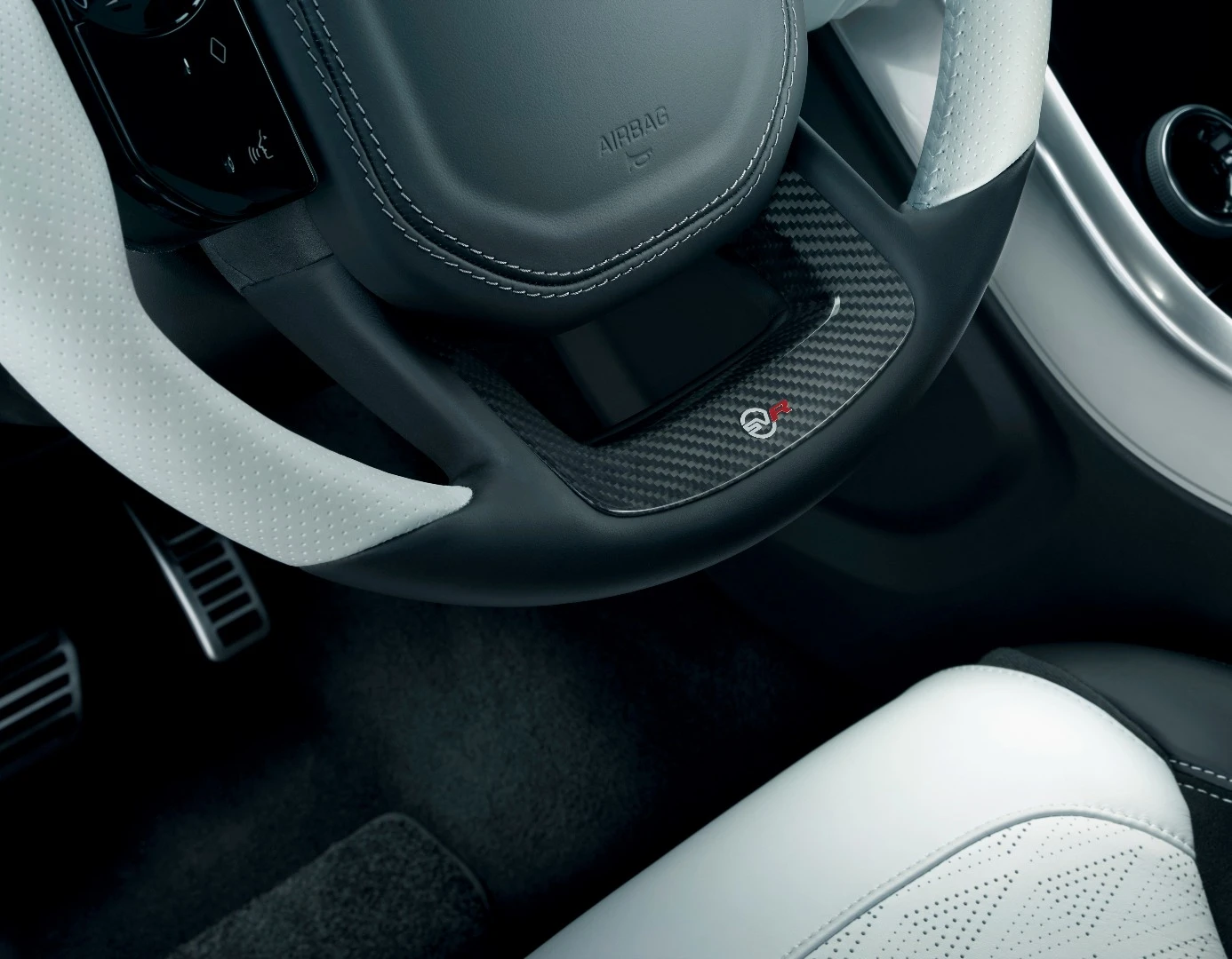 Carbon fiber detailing in the SVR