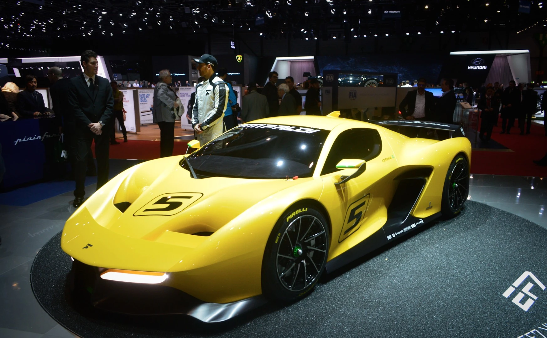 The influence of Fittipaldi is seen in the Fittipaldi EF7 Vision Gran Turismo’s extreme power to weight ratio and excellent wheelbase and track proportion