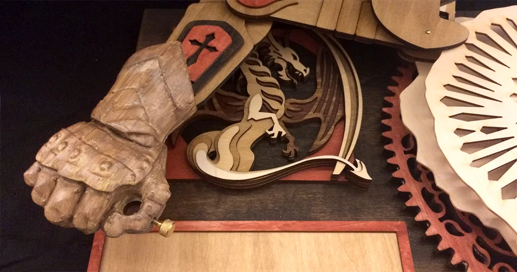 Each of the three versions of the Drawmaton sports its own motif, in this case a dragon for the Slayer model