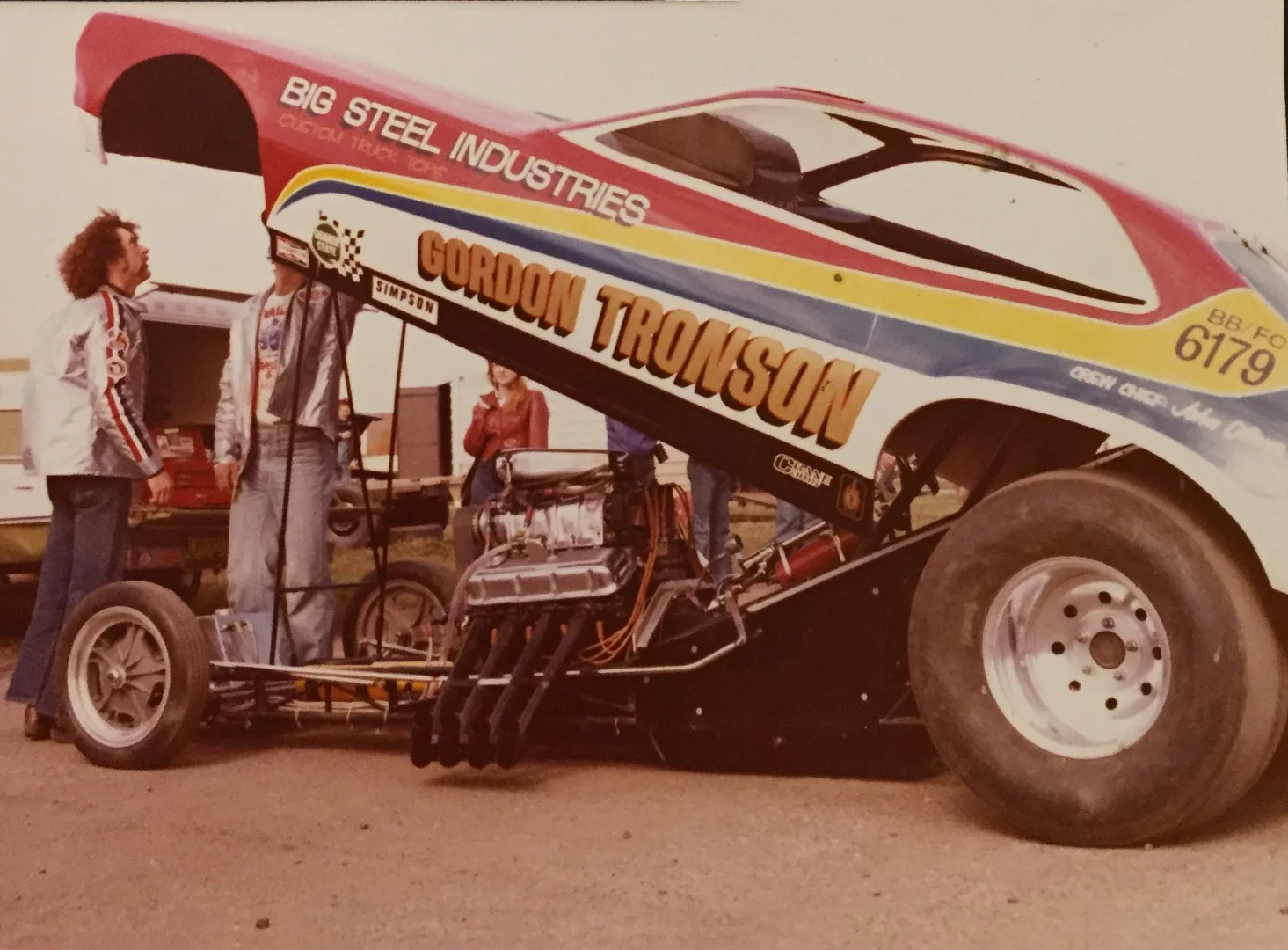 The simplicity of a race car: a Tronson dragster in New Zealand