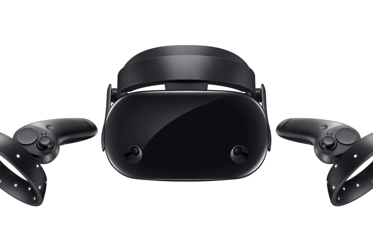Samsung has unveiled the HMD Odyssey, its new VR headset running on the Windows Mixed Reality platform