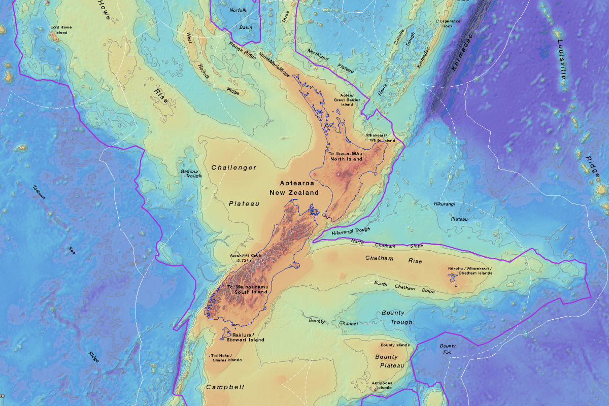 New maps and a new website let people explore the ancient sunken continent of Zealandia