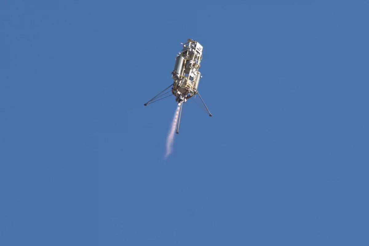 The ADAPT vehicle flew to an altitude of 1,066 ft before descending using LVS and G-FOLD landing technologies (Photo: NASA)