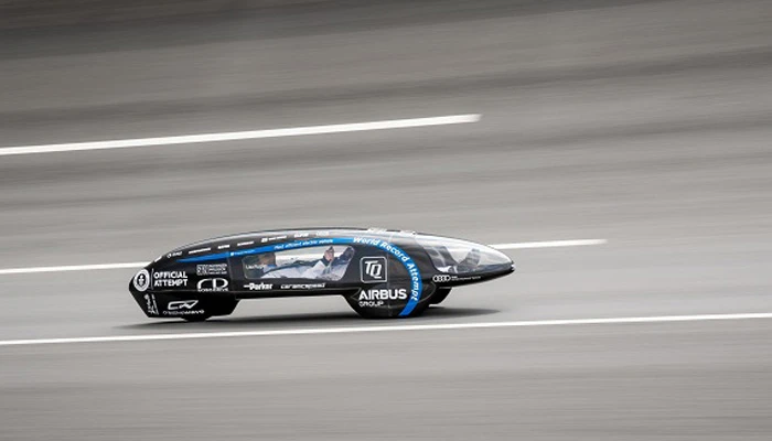 The eLi14 is a modified version of the Shell Eco Marathon car from 2014