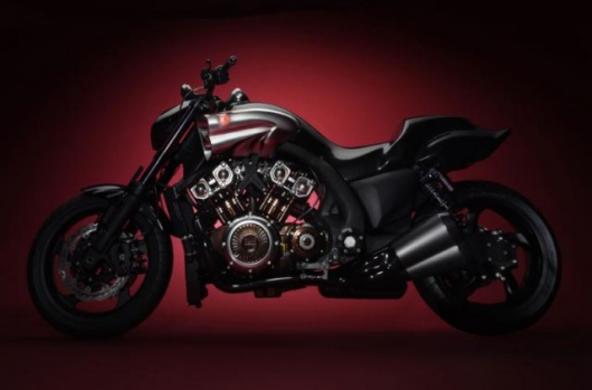 Yamaha VMax 2005 and MTOS concept bikes