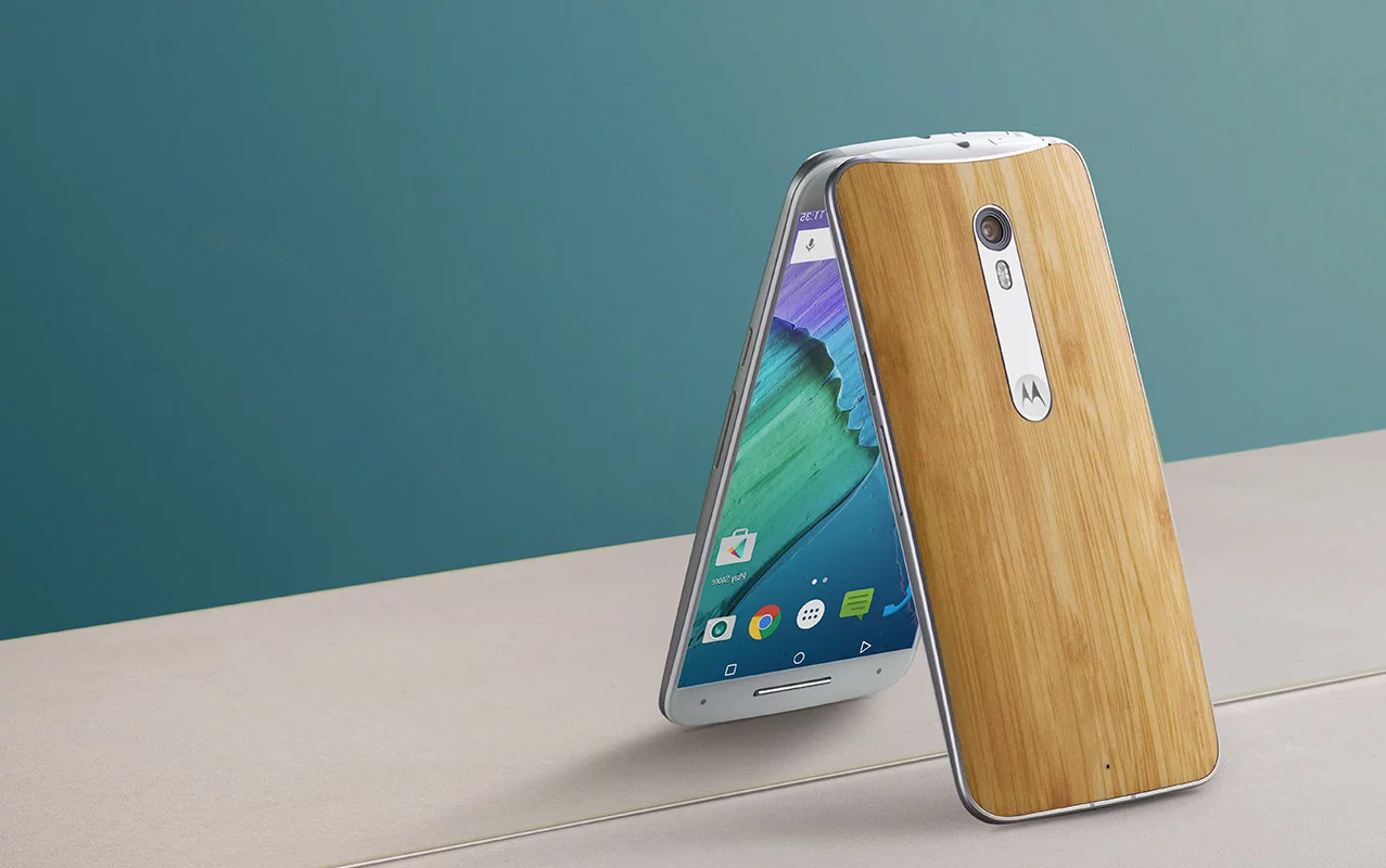 The US version of the Moto X Style (Pure Edition)