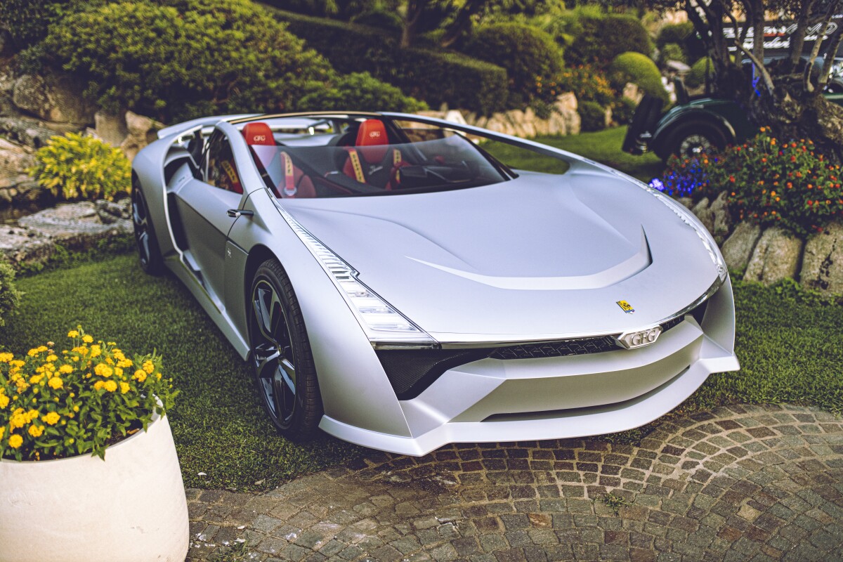 The open-top Bandini Dora at the Poltu Quatu Classic show in Sardinia, Italy