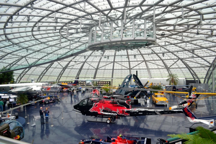 A look across the Hangar-7 museum (Photo: C.C. Weiss/Gizmag)