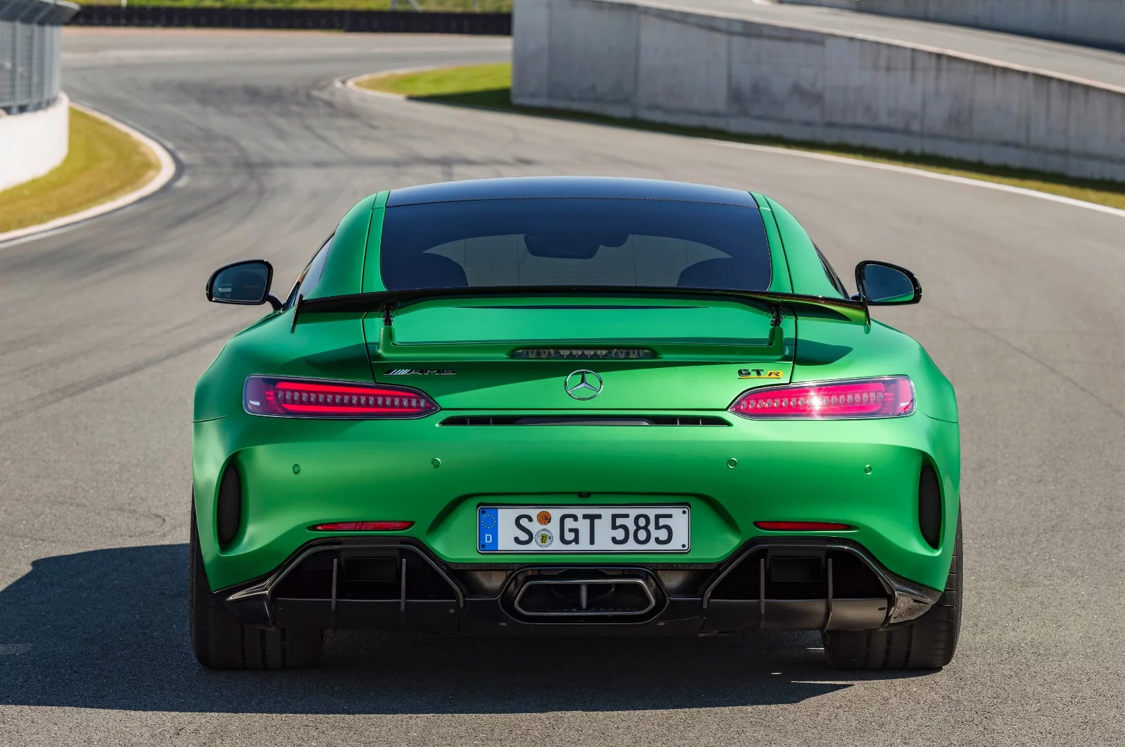The all-new Mercedes-AMG GT R