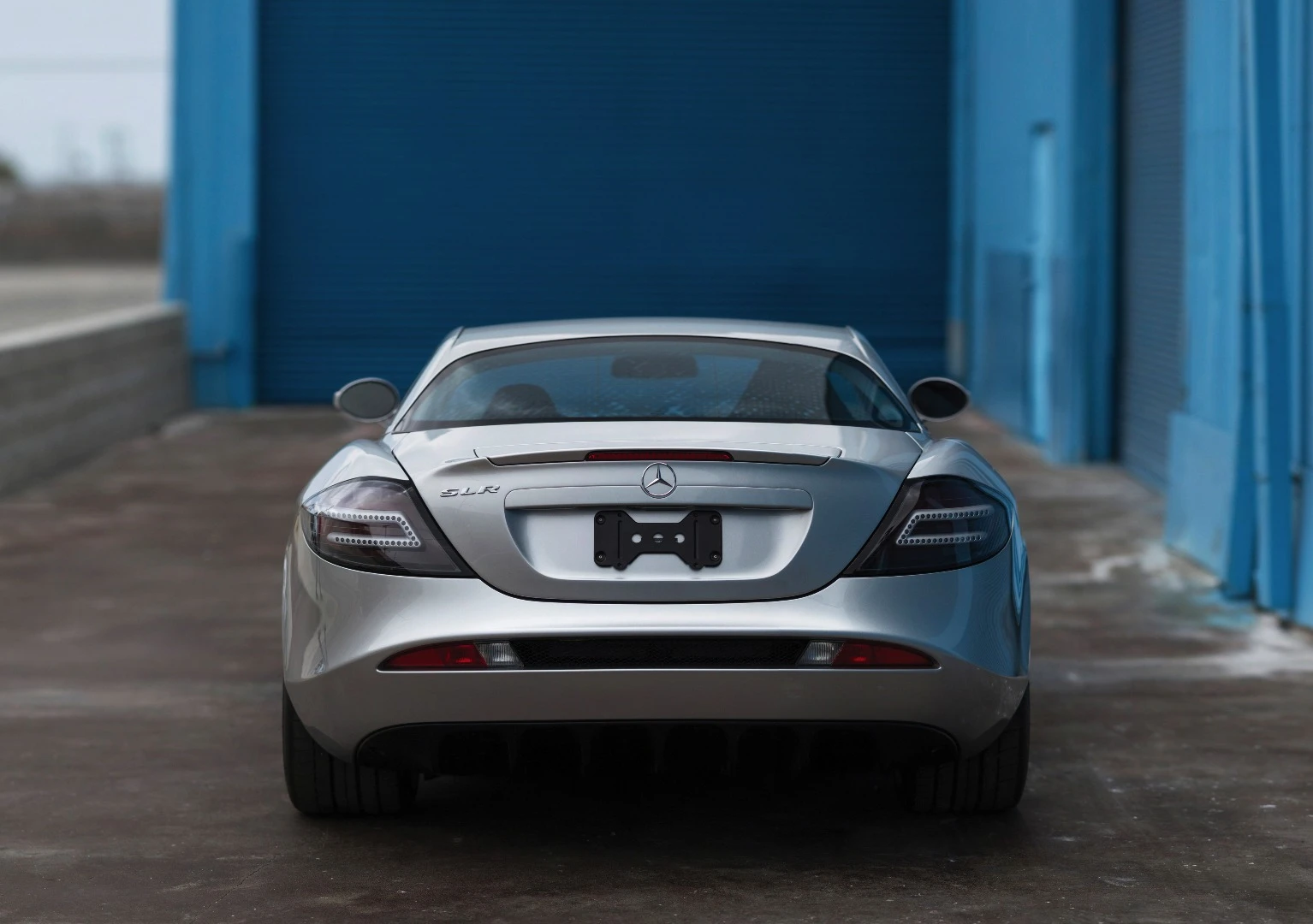 The 2005 Mercedes-Benz SLR McLaren exceeded the previous best price at auction for the model ($412,500) when it fetched $495,000