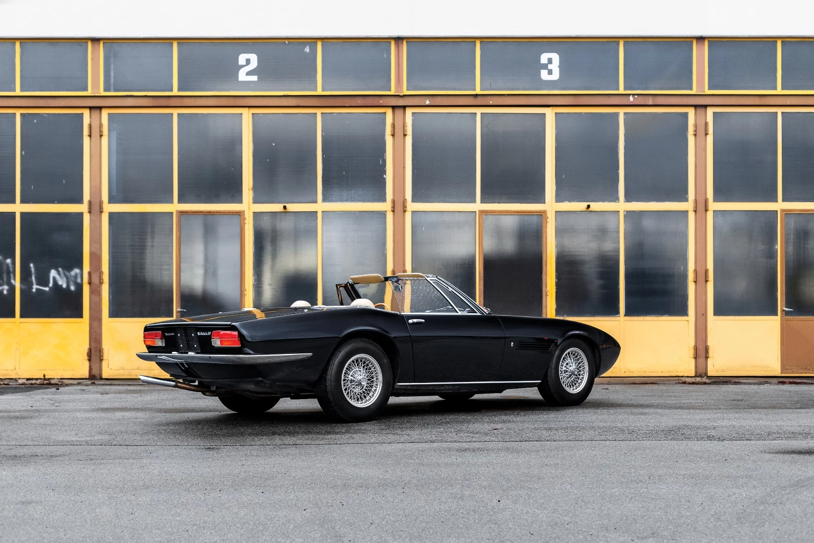 $869,707 (€708,125) | 1970 Maserati Ghibli 4.7 Spyder by Ghia | RM-Sotheby's Lot 129 | Auction Description | Estimate: €700,000 to €800,000