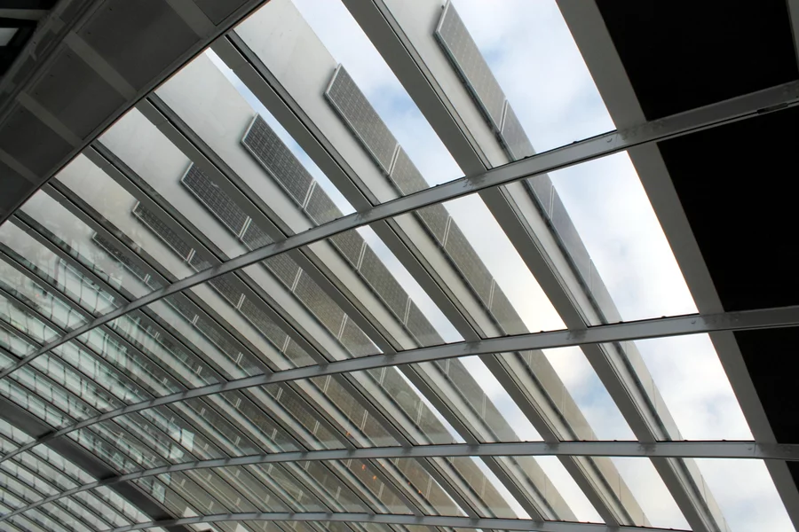 Solar panels installed on the roof of 20 Fenchurch Street visible from the Sky Garden (Photo: Stu Robarts/Gizmag)