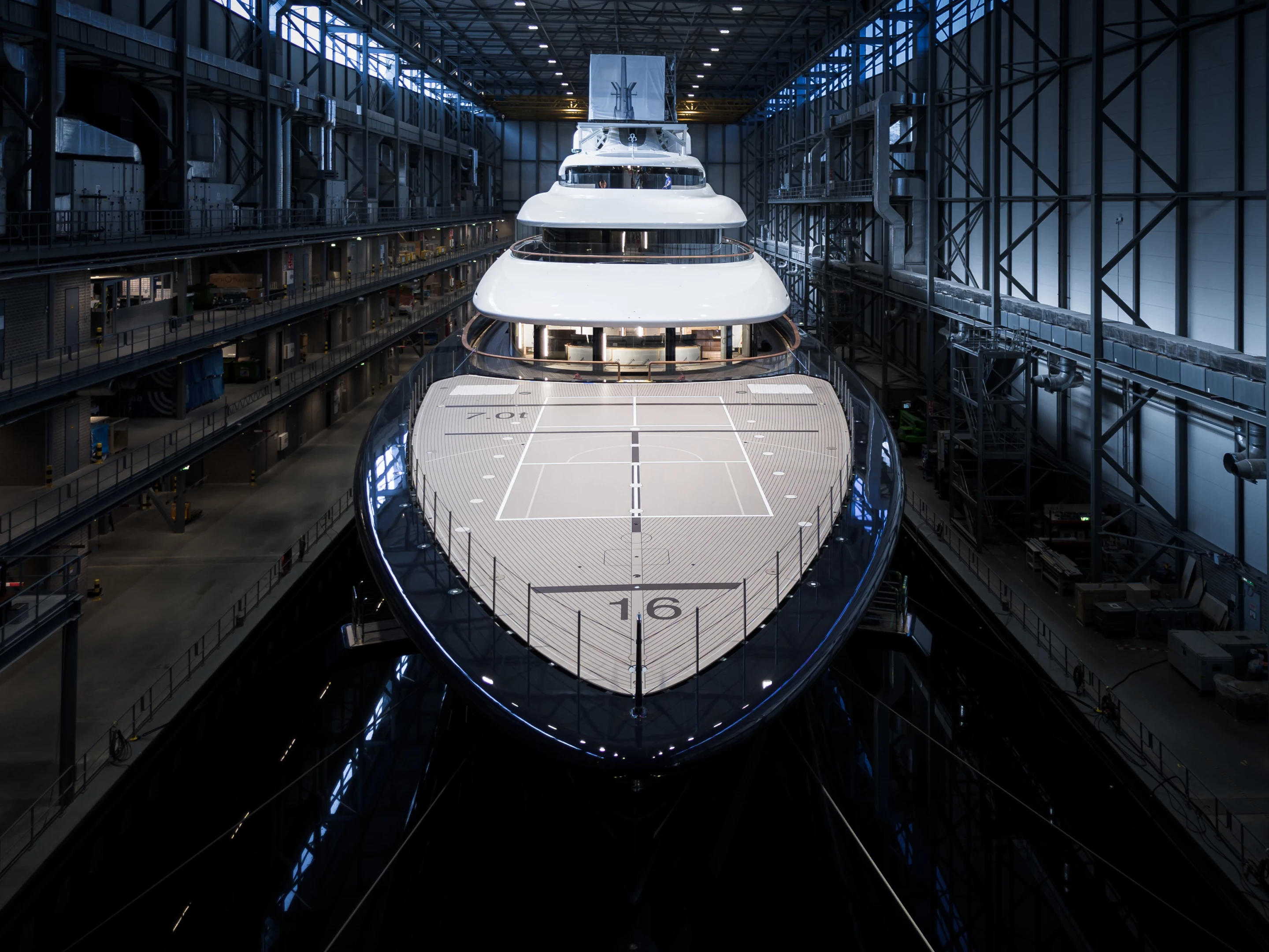 The hydrogen superyacht