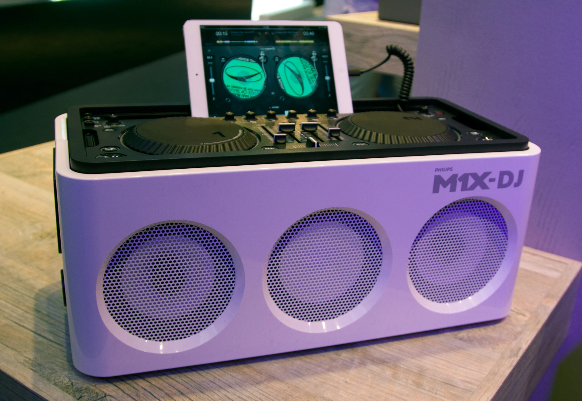 The M1X-DJ combines three 80-watt speakers