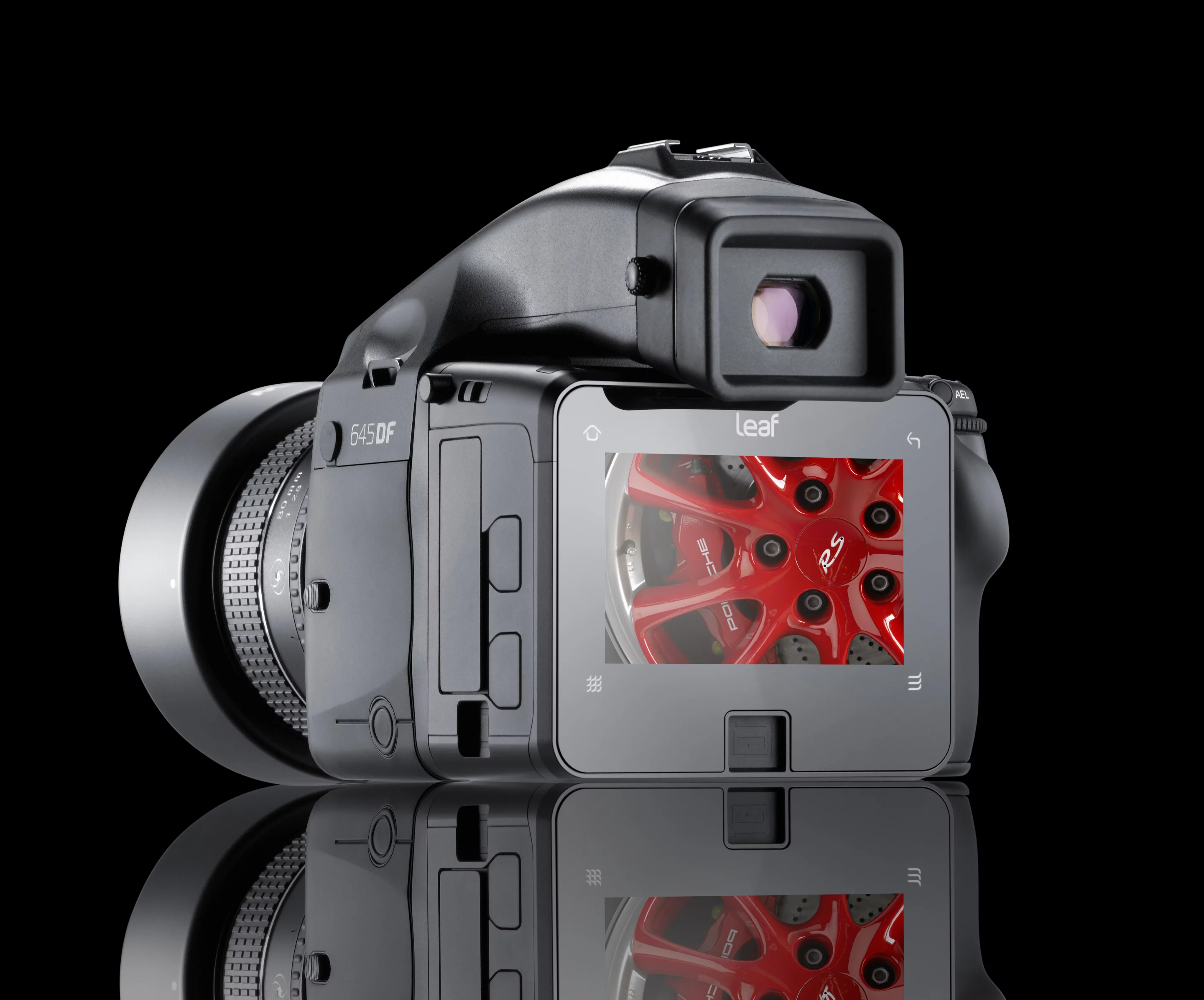 Mamiya Leaf has launched three new medium format camera backs, the 40, 60 and 80 megapixel Leaf Credo range