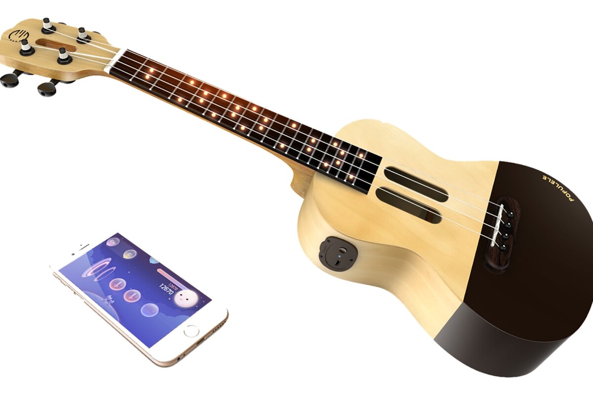 Review Followme LED learning with the Populele smart uke