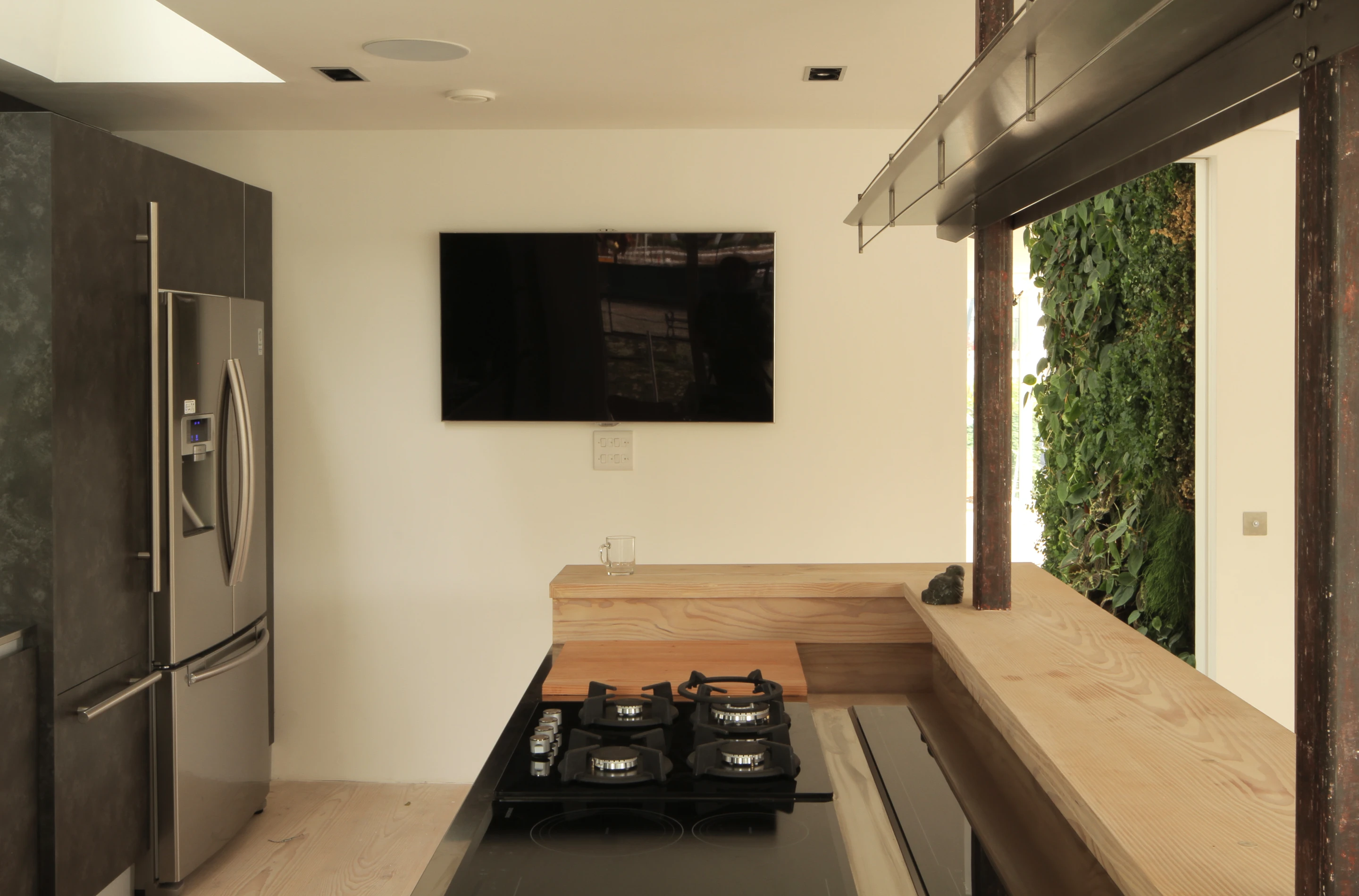According to Sanitov it is one of only 40 homes in the U.K. to boast an Energy Level 5 status
