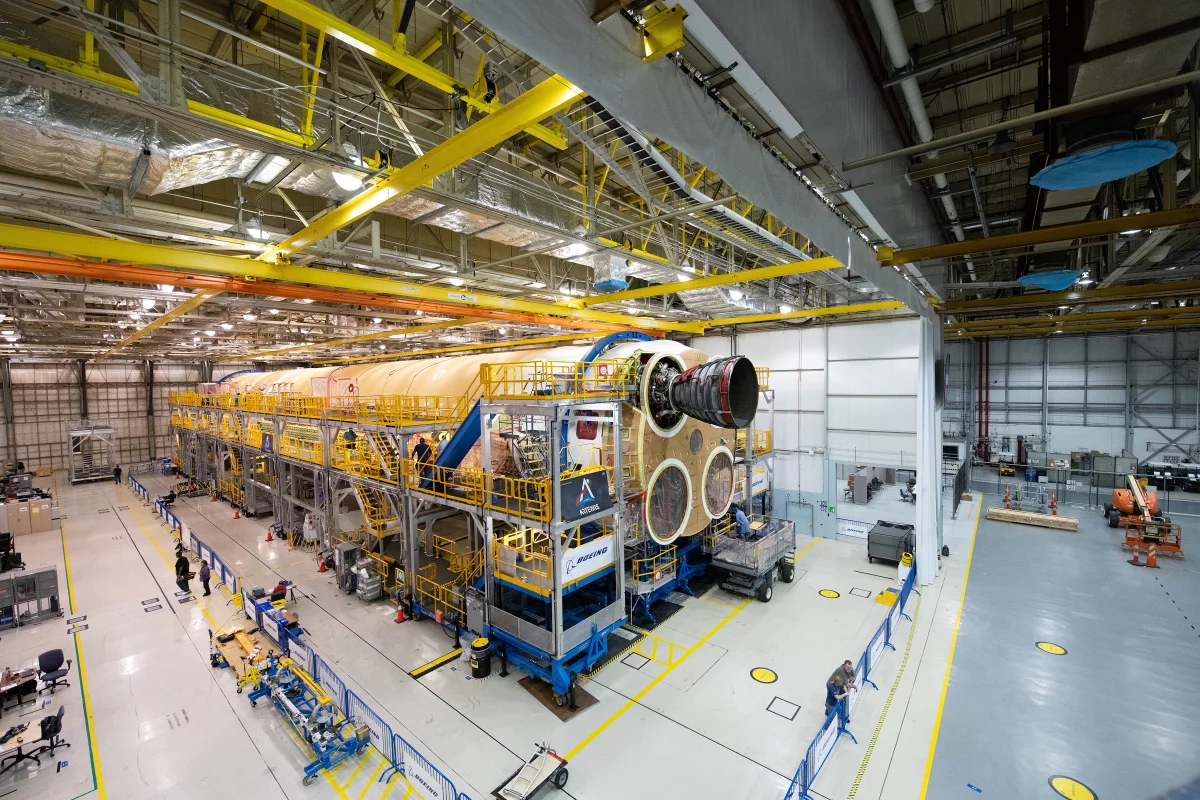 The Artemis I SLS core stage mated with the first of four refurbished Space Shuttle-era engines