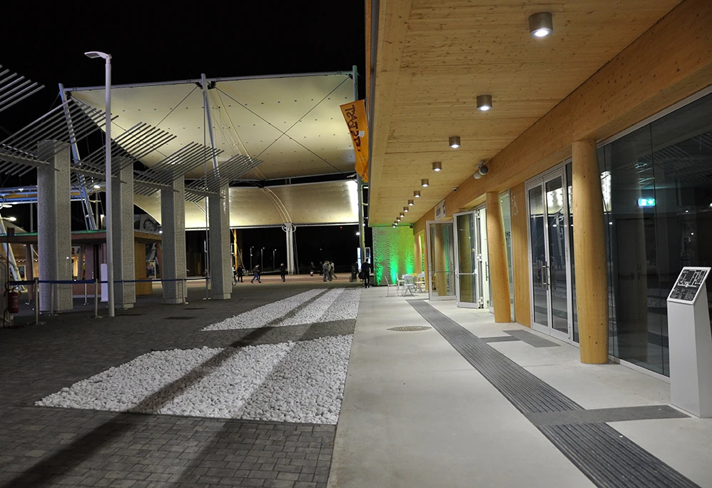 The Expo 2015 grounds cover more than one million square meters (10.75 million sq ft)