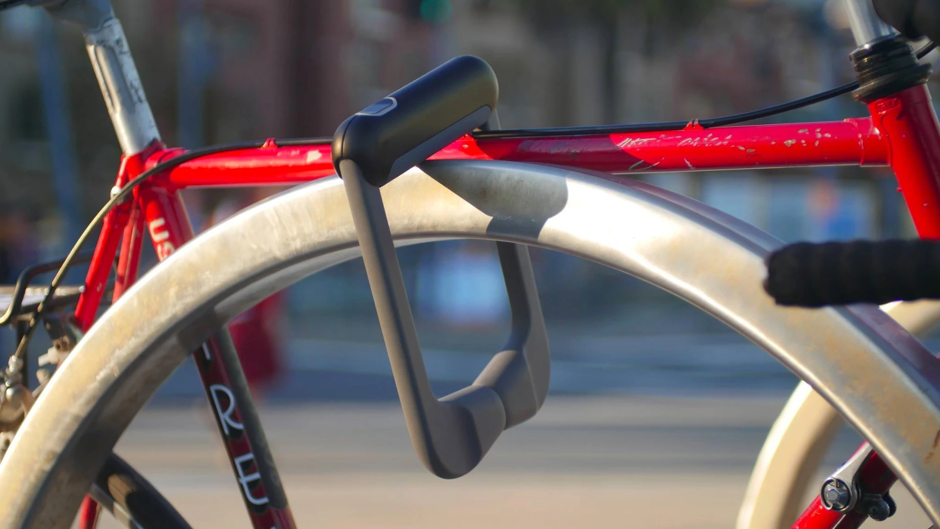 The Grasp Lock has its own fingerprint reader