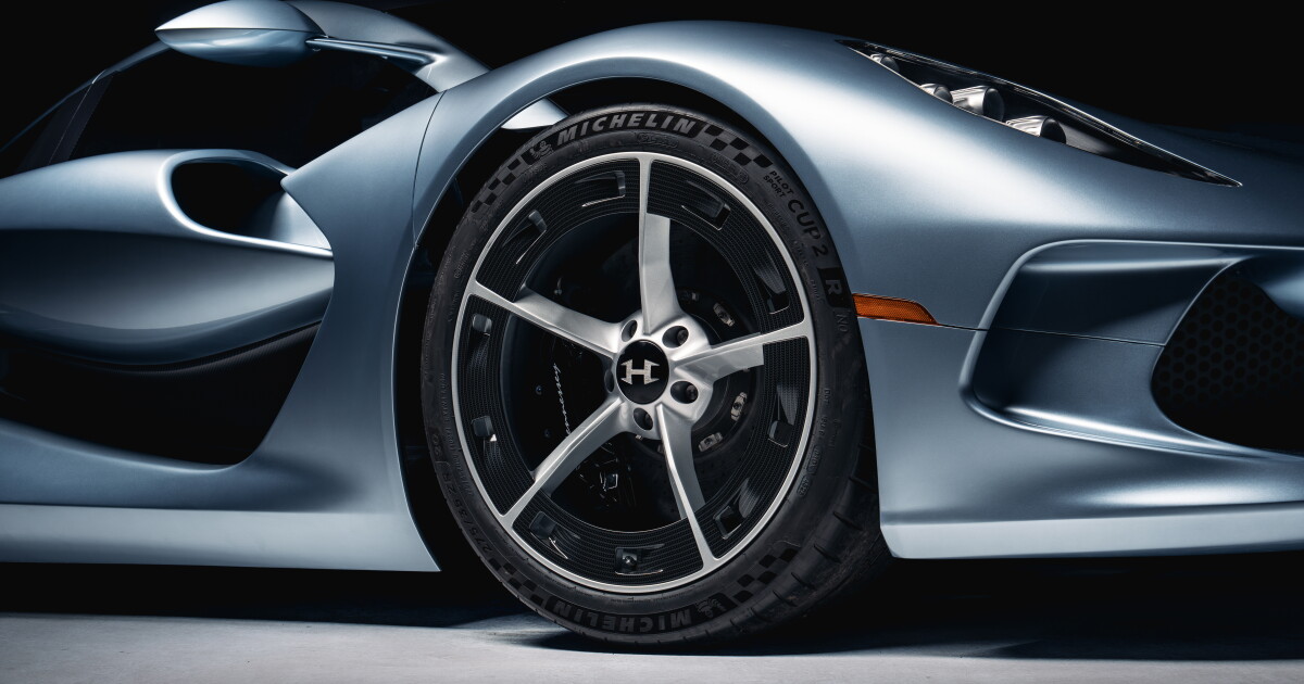 Hennessey’s $2.5M Blackbird hypercar ditches digital for raw V8 power