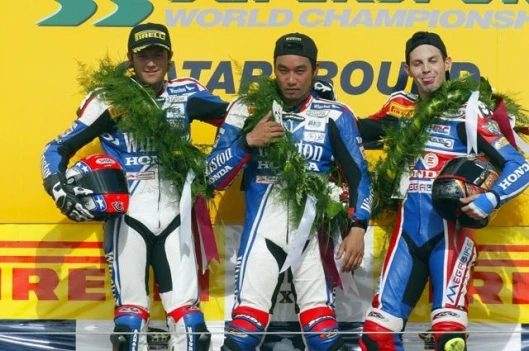 Honda CBR600RRs went 1-2-3 in the Supersport event with Charpentier and Fujiwara (both Winston Ten Kate Honda and Fabrizio (Team Italia Megabike) on the podium