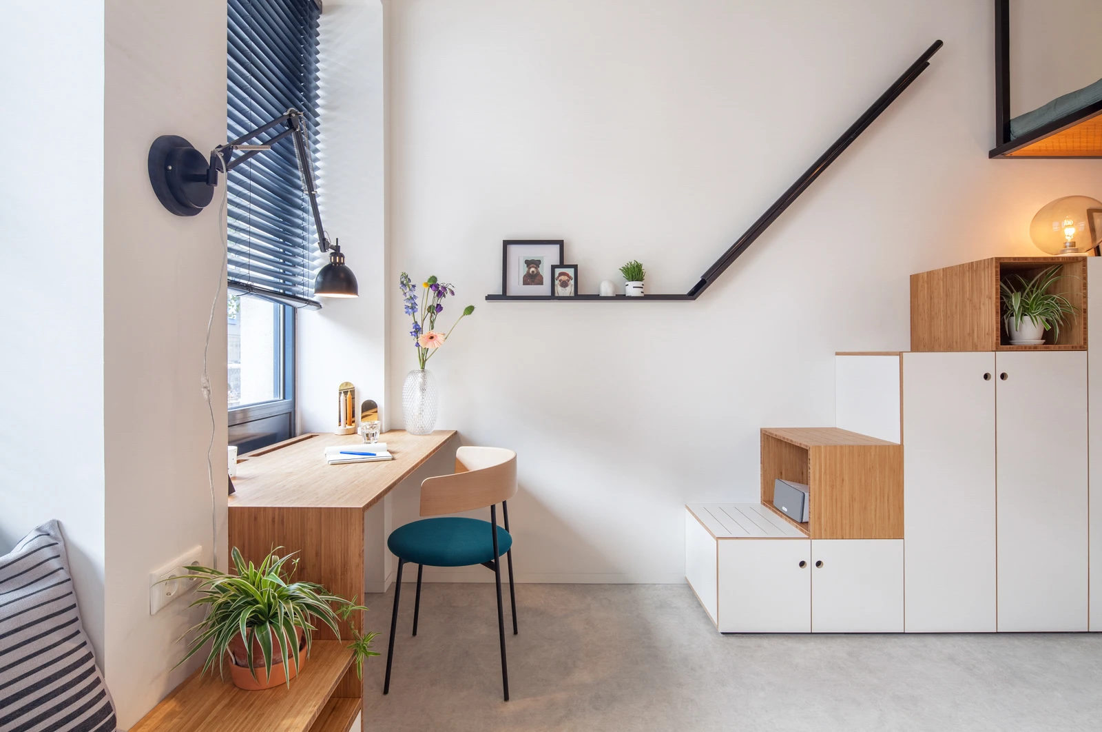 The Hermes City Plaza apartments include a desk area for study