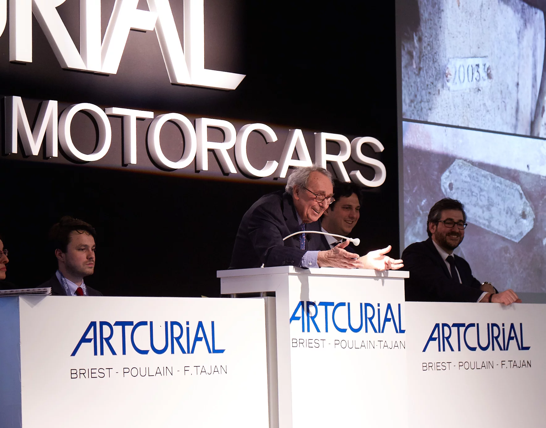 The Artcurial auction room during the sale of the Baillon Collection.