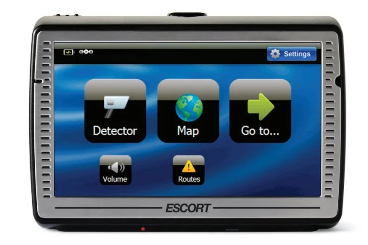 Escort has integrated ticket avoidance technology and GPS navigation into one unit, the Passport IQ