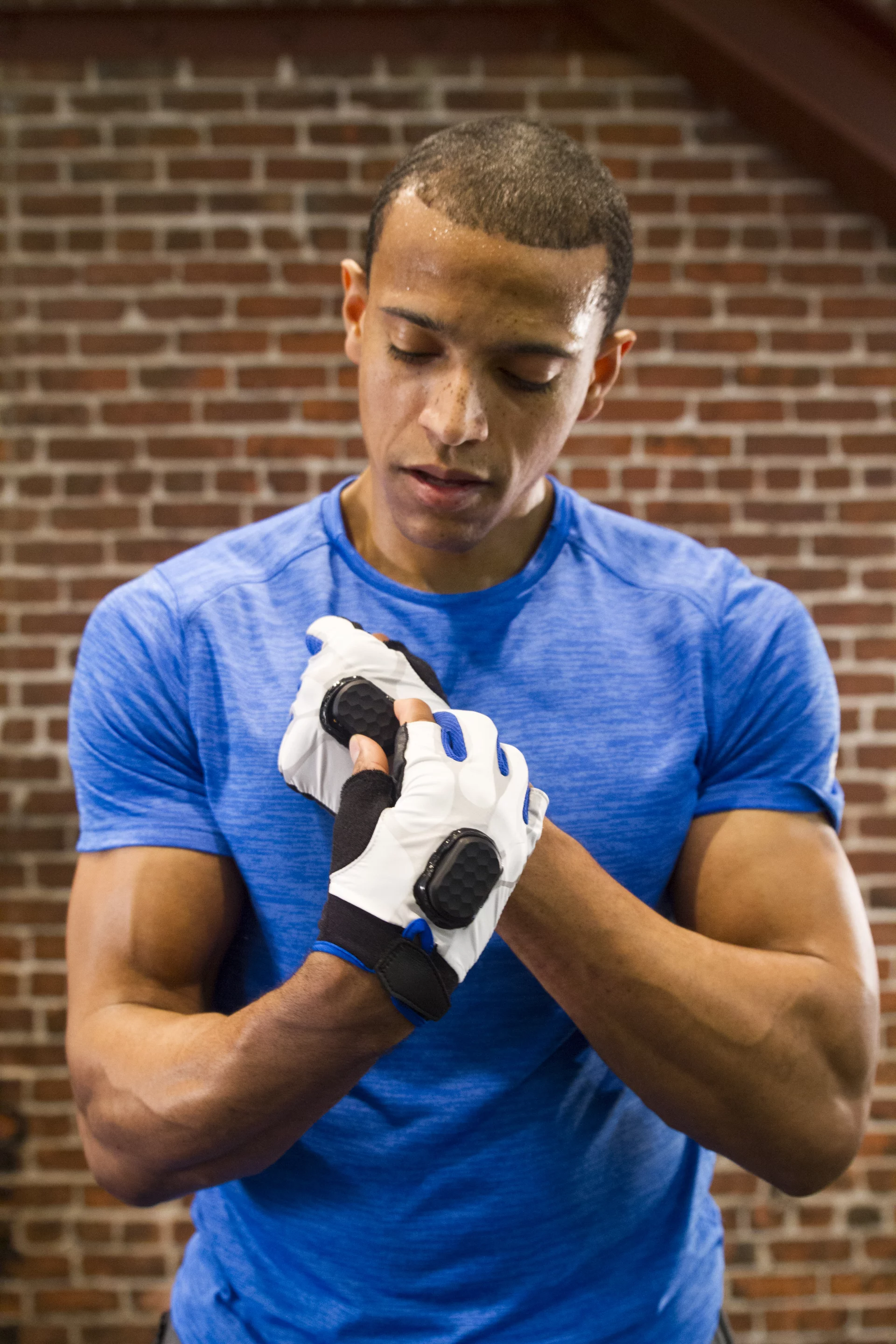 The Delta Gloves from PureCarbon