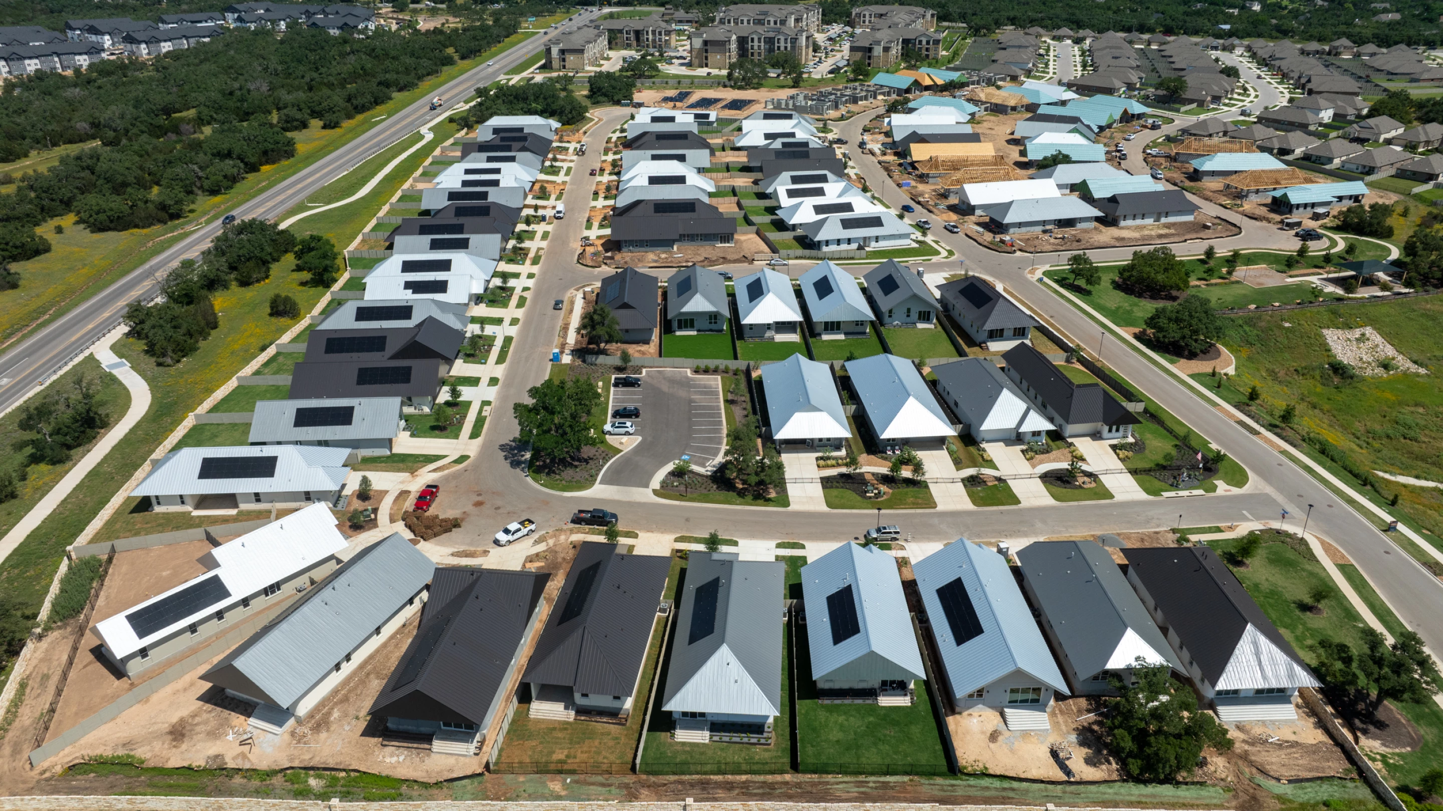 World's largest 3D-printed neighborhood nears completion in USA
