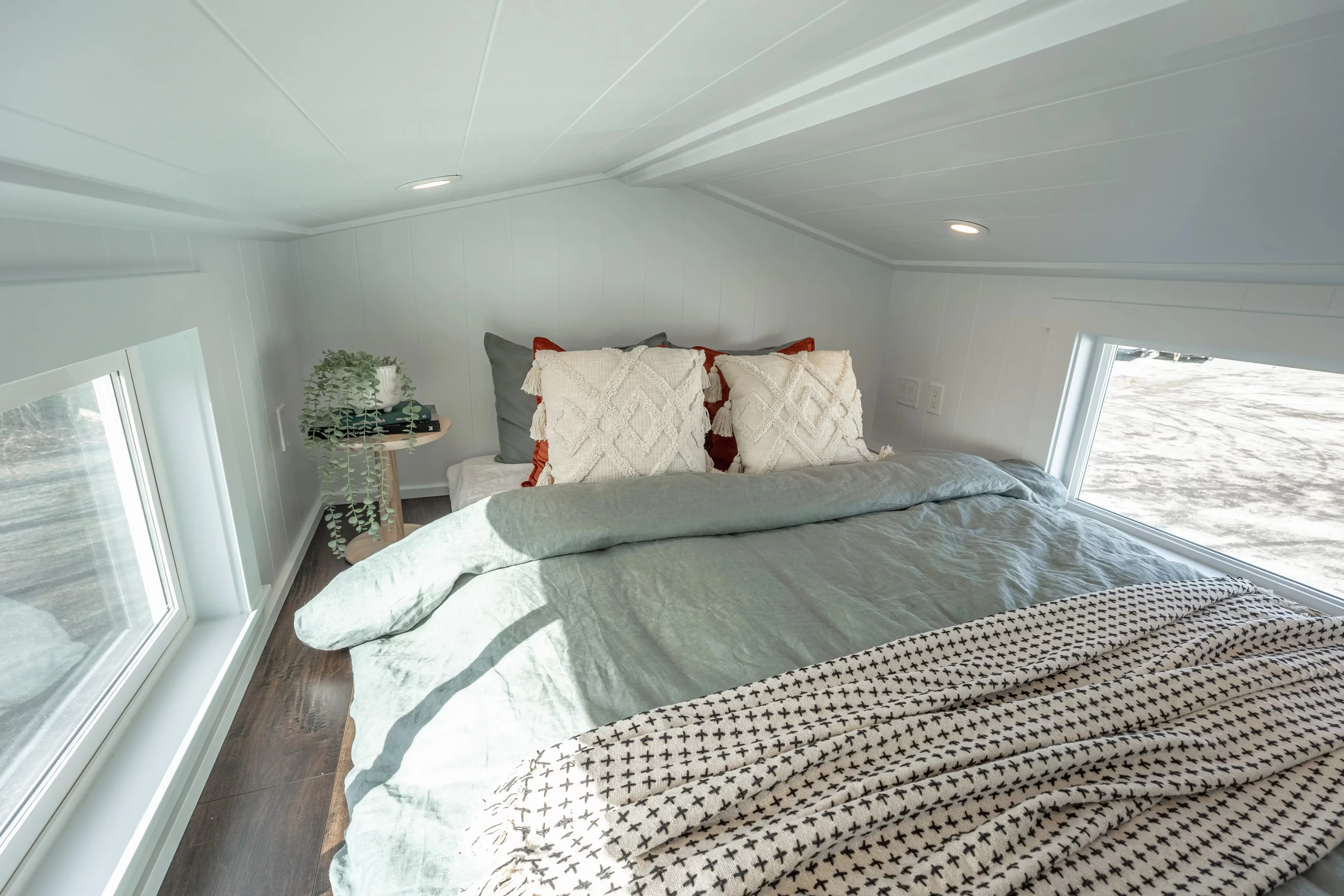 The Violet Edition – Scarlett Loft's upstairs bedrooms are typical loft models and feature low ceilings