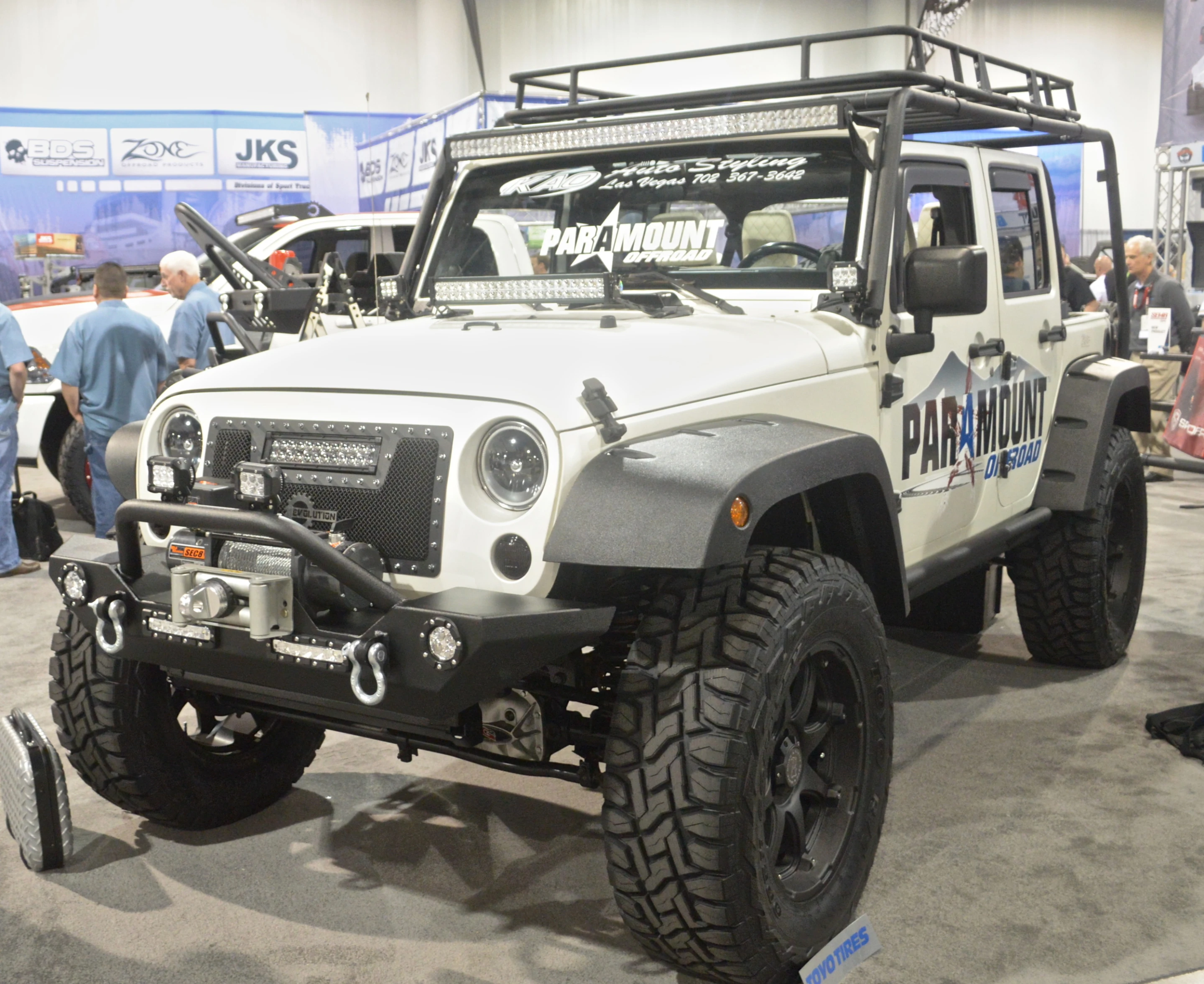 Paramount Offroad at SEMA Show 2014 (Photo: C.C. Weiss/Gizmag)