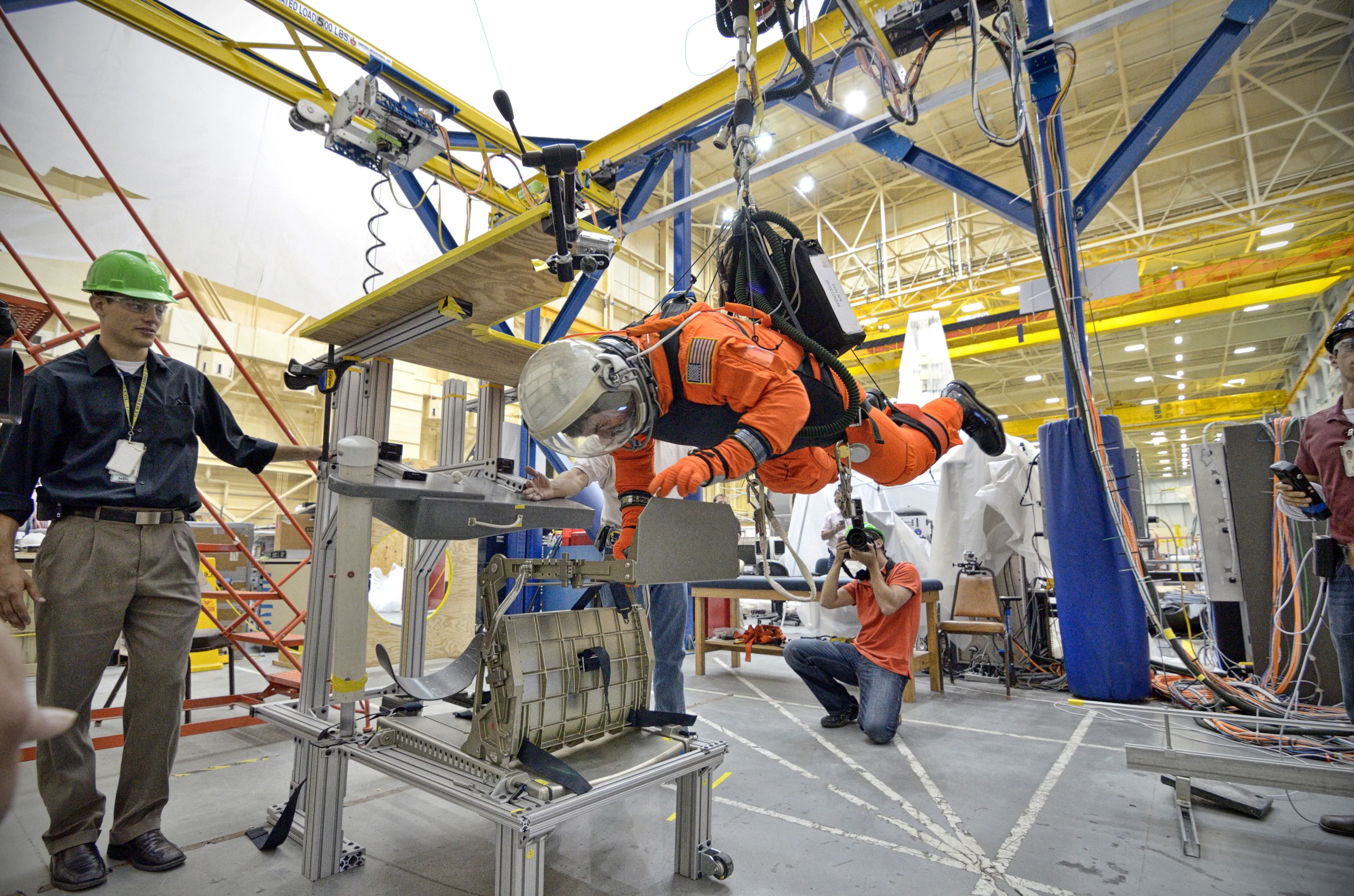 The Orion suit will be used instead of hard and semi-hard suits (Image: NASA)